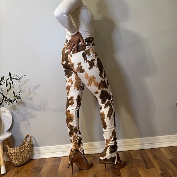 We wore what stiletto slit skinny jeans - Picture 3 of 5